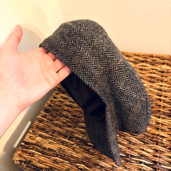 Wigens Harris Tweed Longshoreman Cap with earflaps Swedish Plaid 100% Wool - Picture 8 of 13